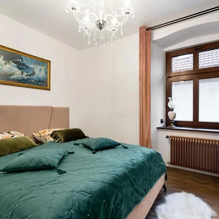 Apartment Rozalia *
